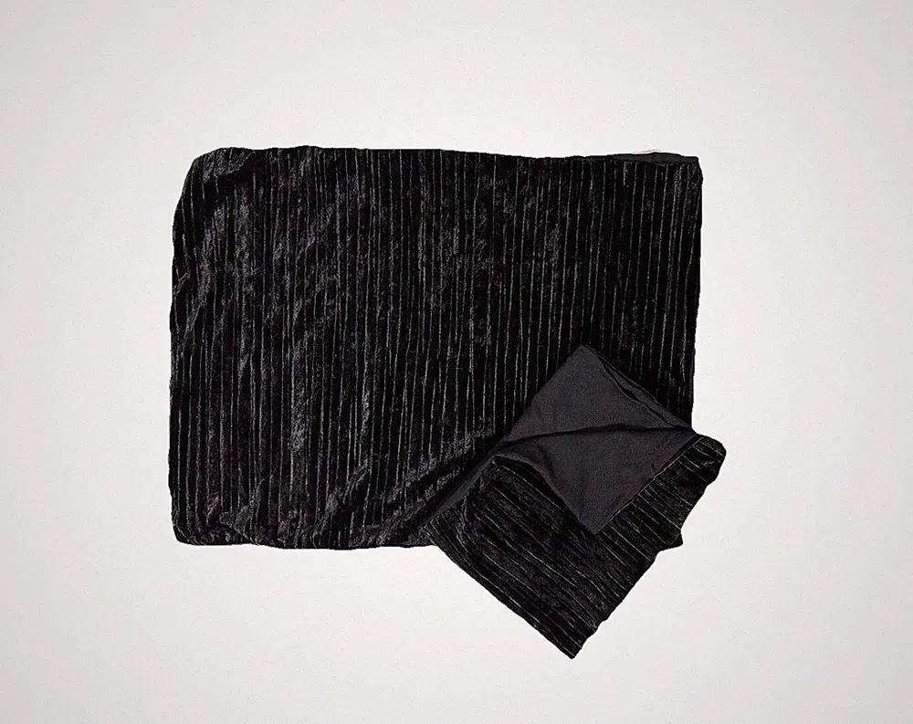 Thalia Sodi Pillowcases Shams 2 Black Velvet Channel Stripe Luxury Bedding Pair